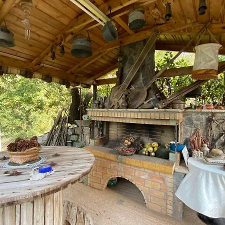 Ferienwohnung Artemis Mezonetes Kalavryta Exterior foto